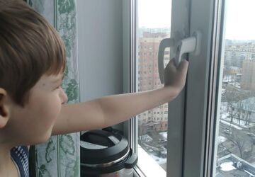 Сделайте свои окна безопасными для детей